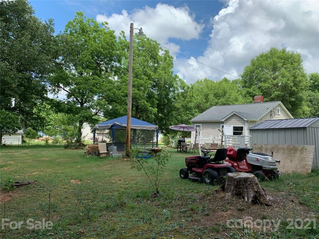 507 North Drive Cherryville NC 28021
