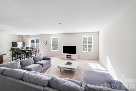5019 Downhaul Drive Charlotte NC 28269