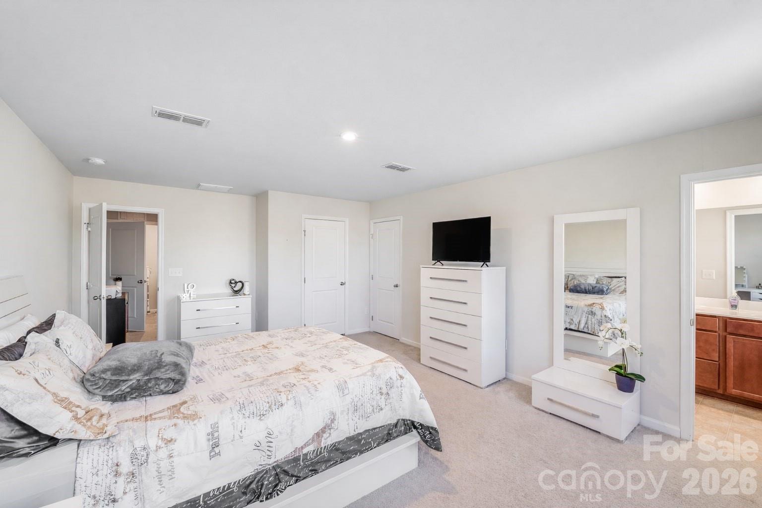 5019 Downhaul Drive Charlotte NC 28269