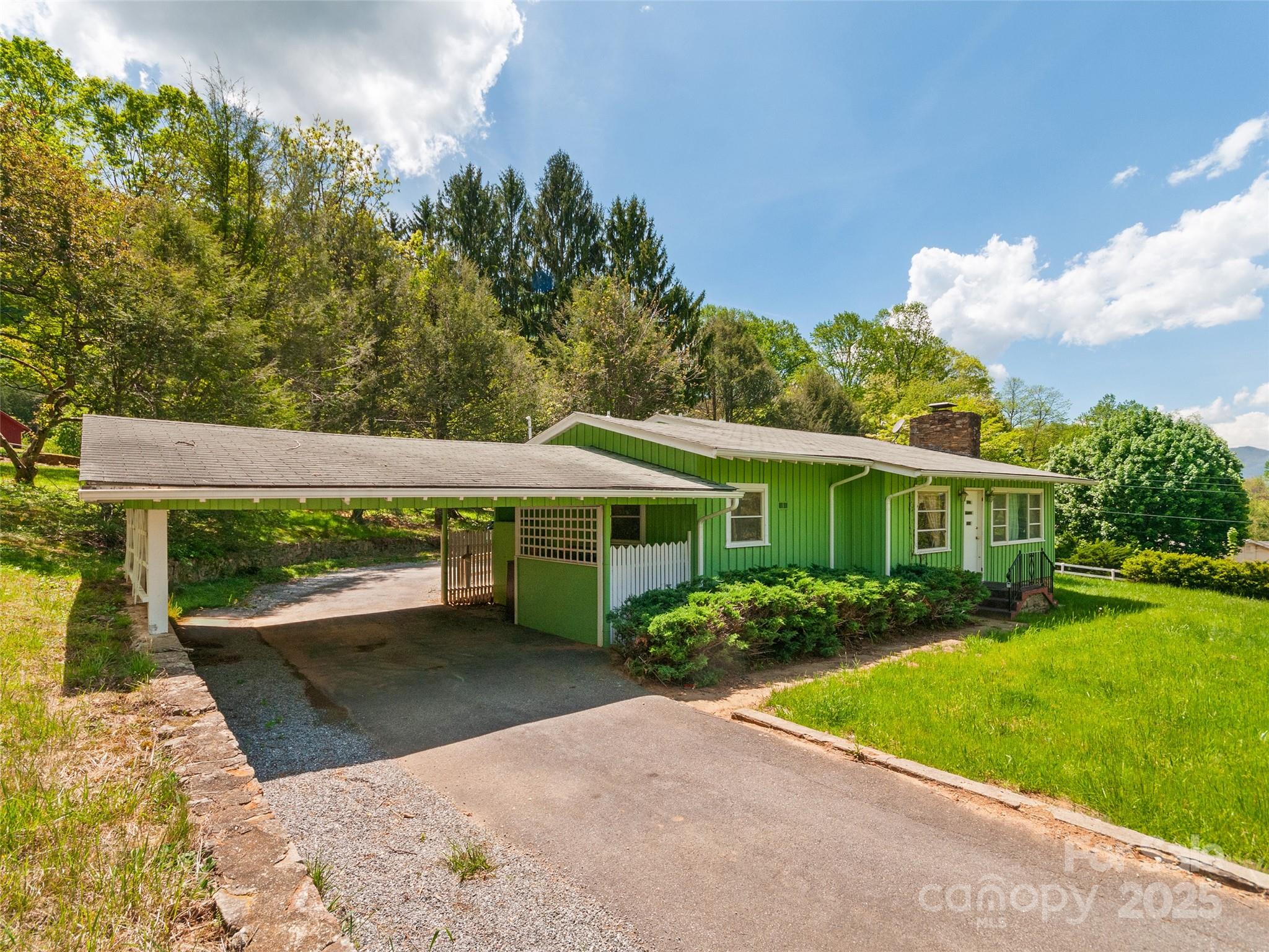 1532 Camp Branch Road Waynesville NC 28786