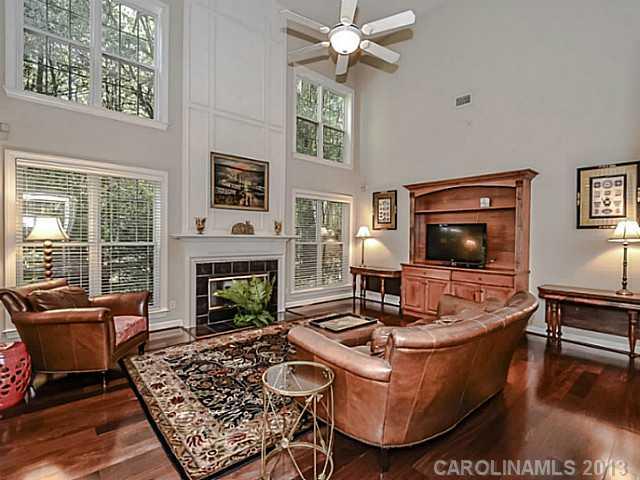 10825 Kenderly Court Charlotte NC 28277