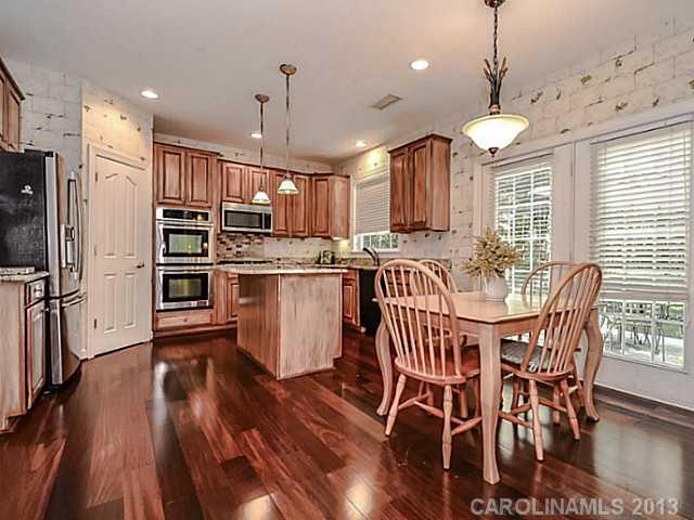 10825 Kenderly Court Charlotte NC 28277