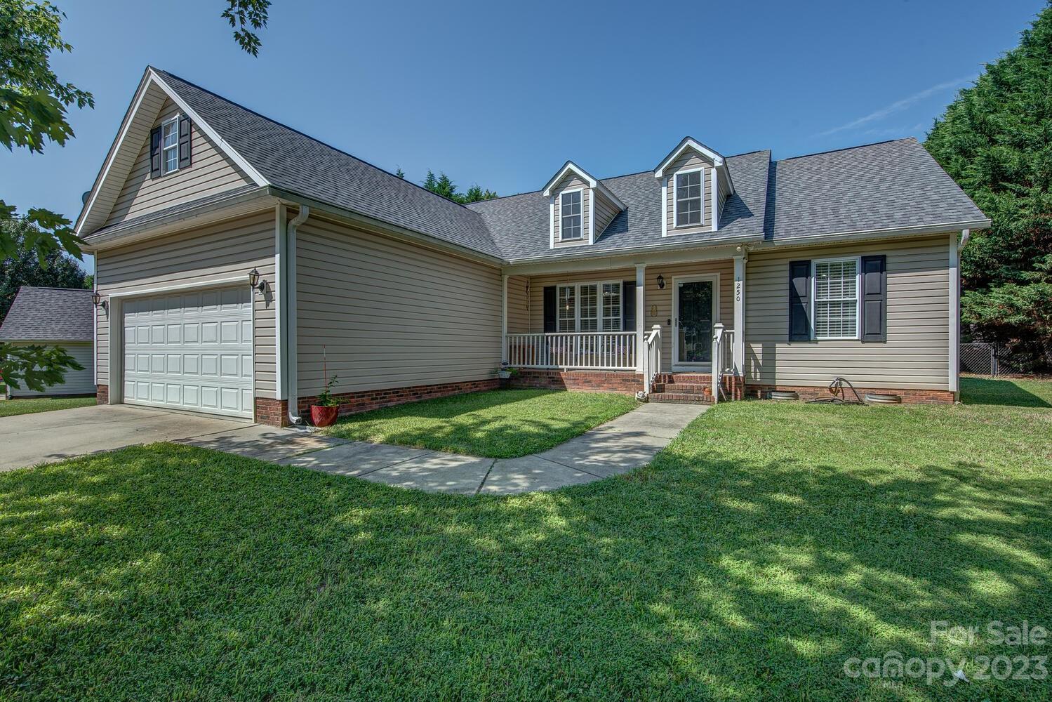 1250 Laurel Woods Drive Gastonia NC 28052