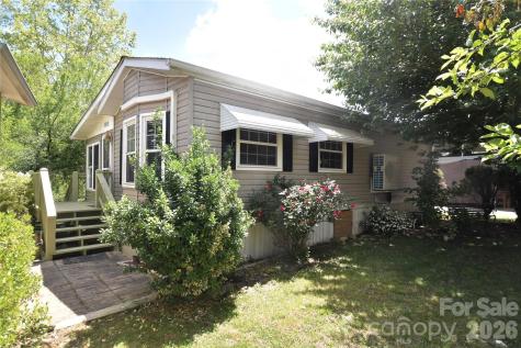 279 Mallard Loop Waynesville NC 28785