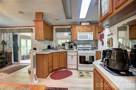 279 Mallard Loop Waynesville NC 28785
