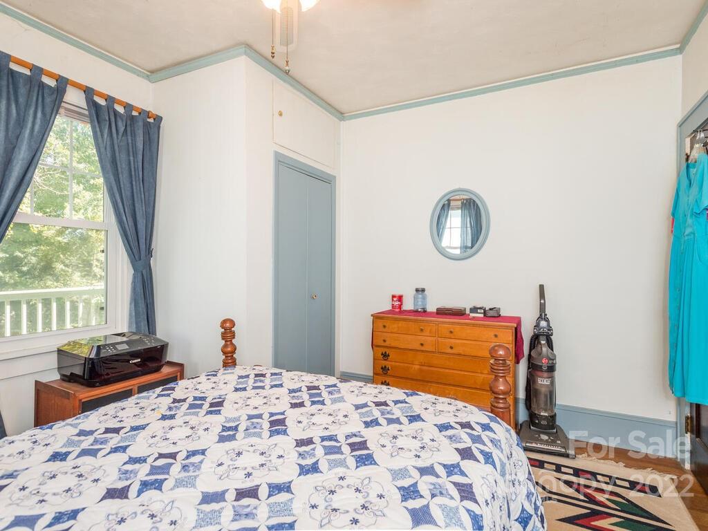 66 Trotter Place Asheville NC 28806