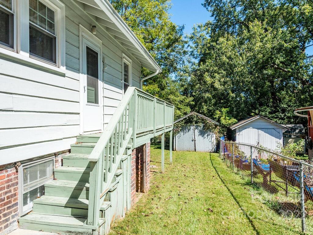 66 Trotter Place Asheville NC 28806