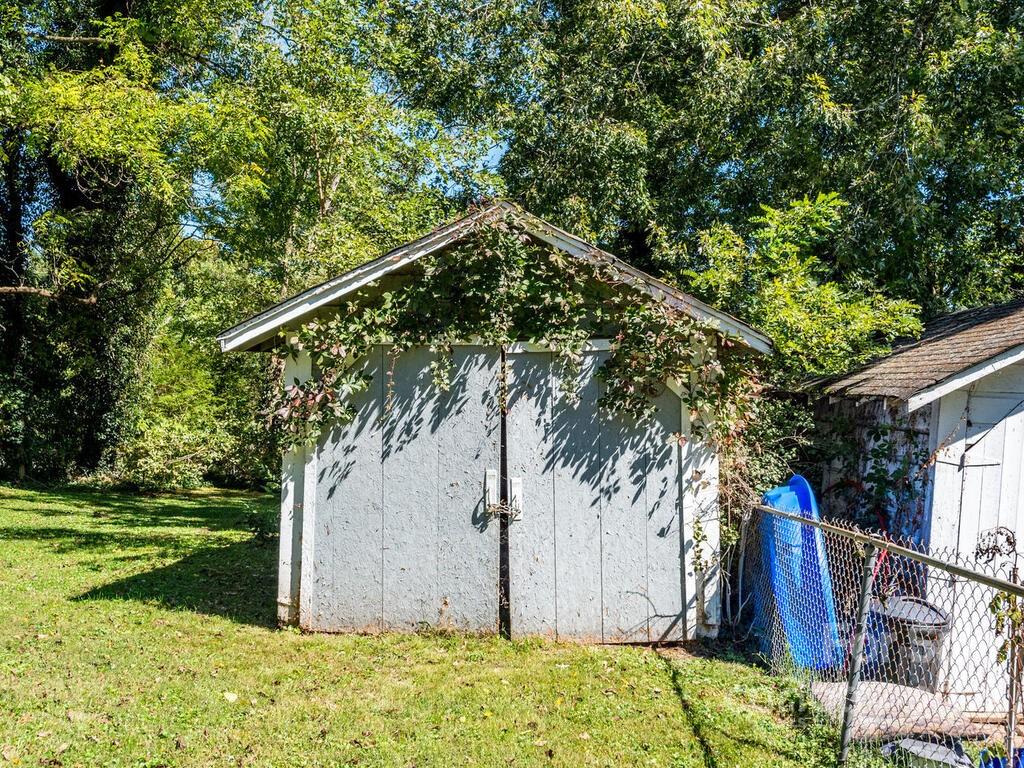 66 Trotter Place Asheville NC 28806
