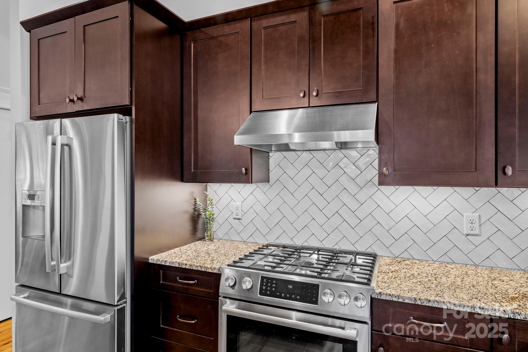 16 Sugarland Ridge Trail Fairview NC 28730