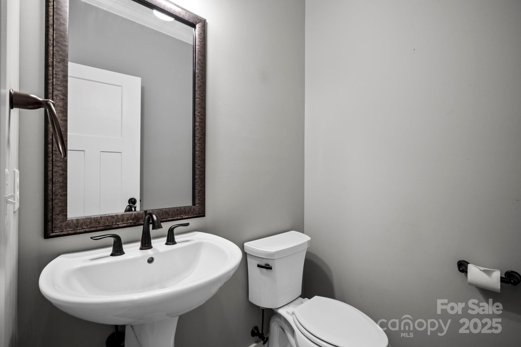 16 Sugarland Ridge Trail Fairview NC 28730