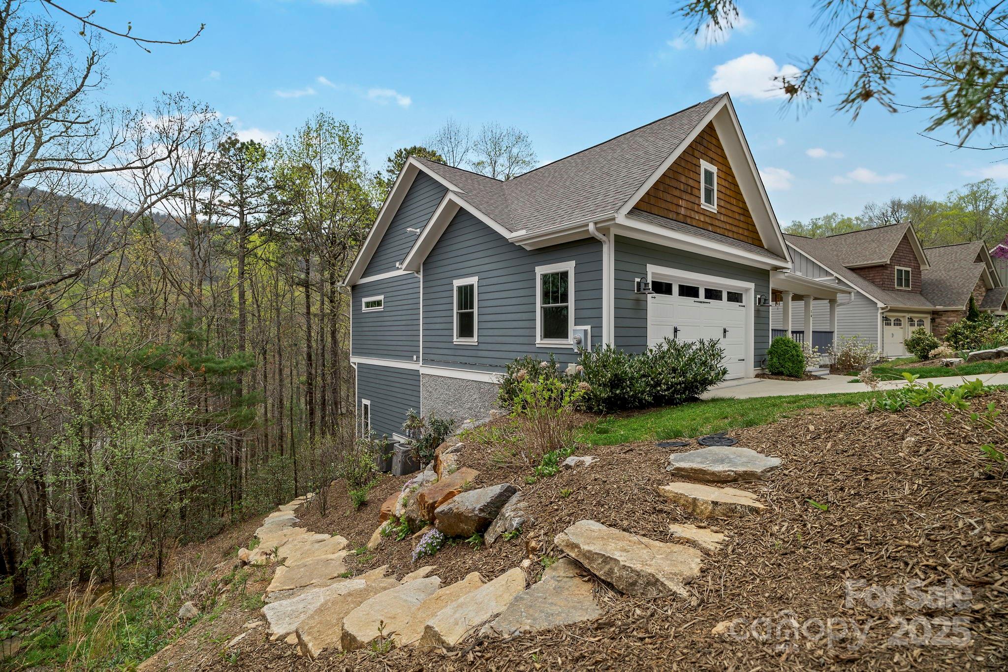 16 Sugarland Ridge Trail Fairview NC 28730
