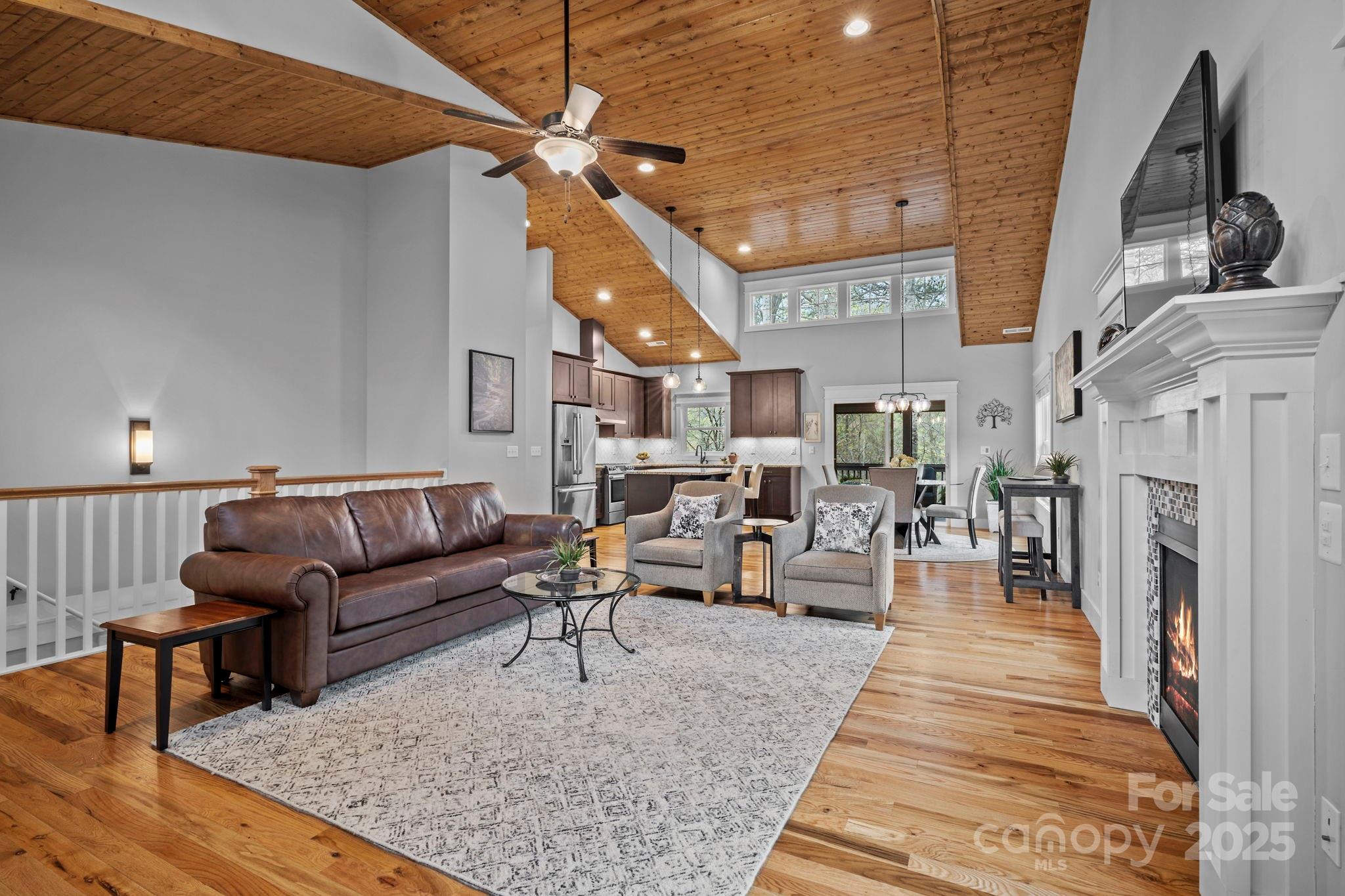 16 Sugarland Ridge Trail Fairview NC 28730