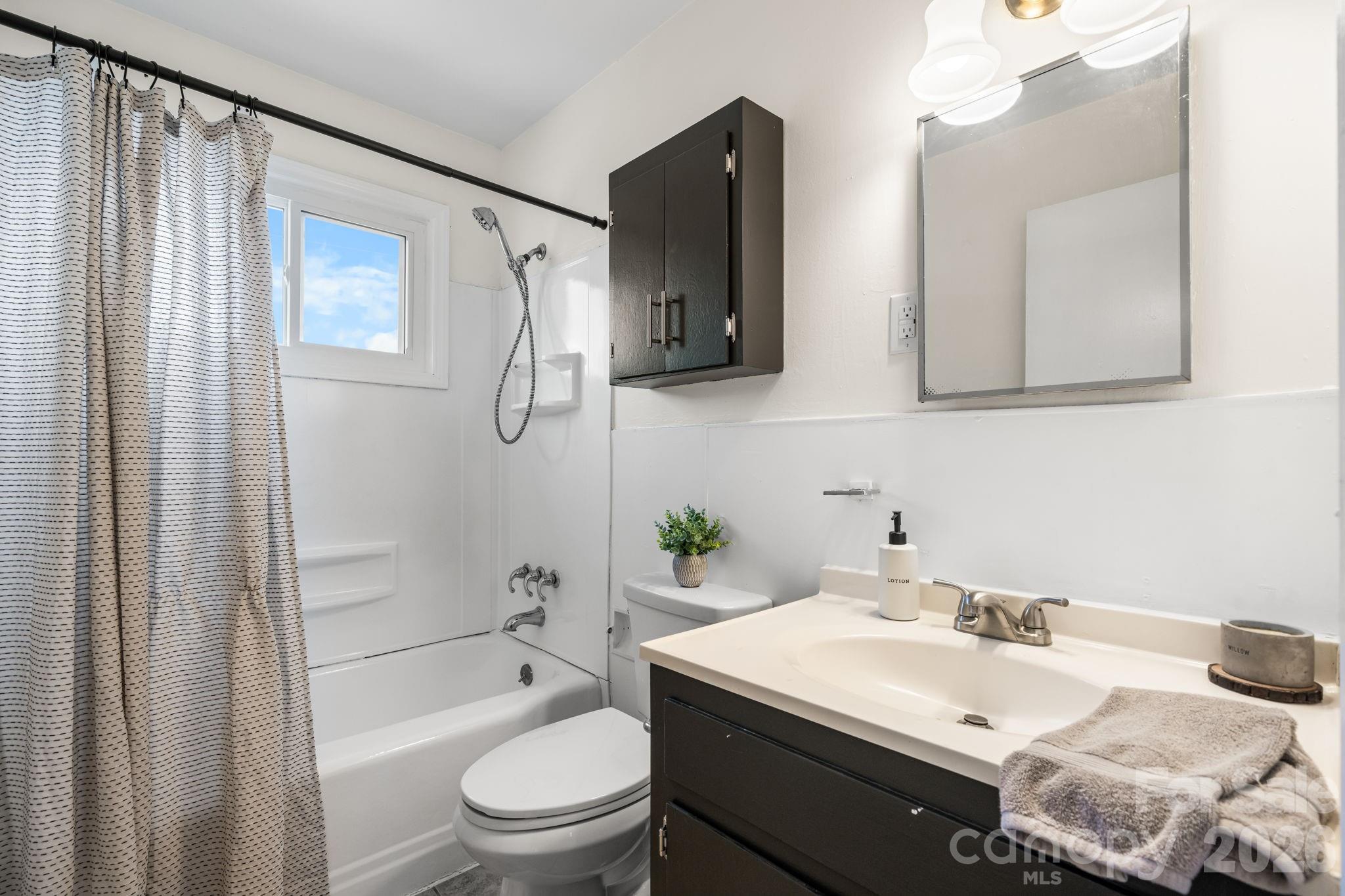 302 Ramsey Street Morganton NC 28655