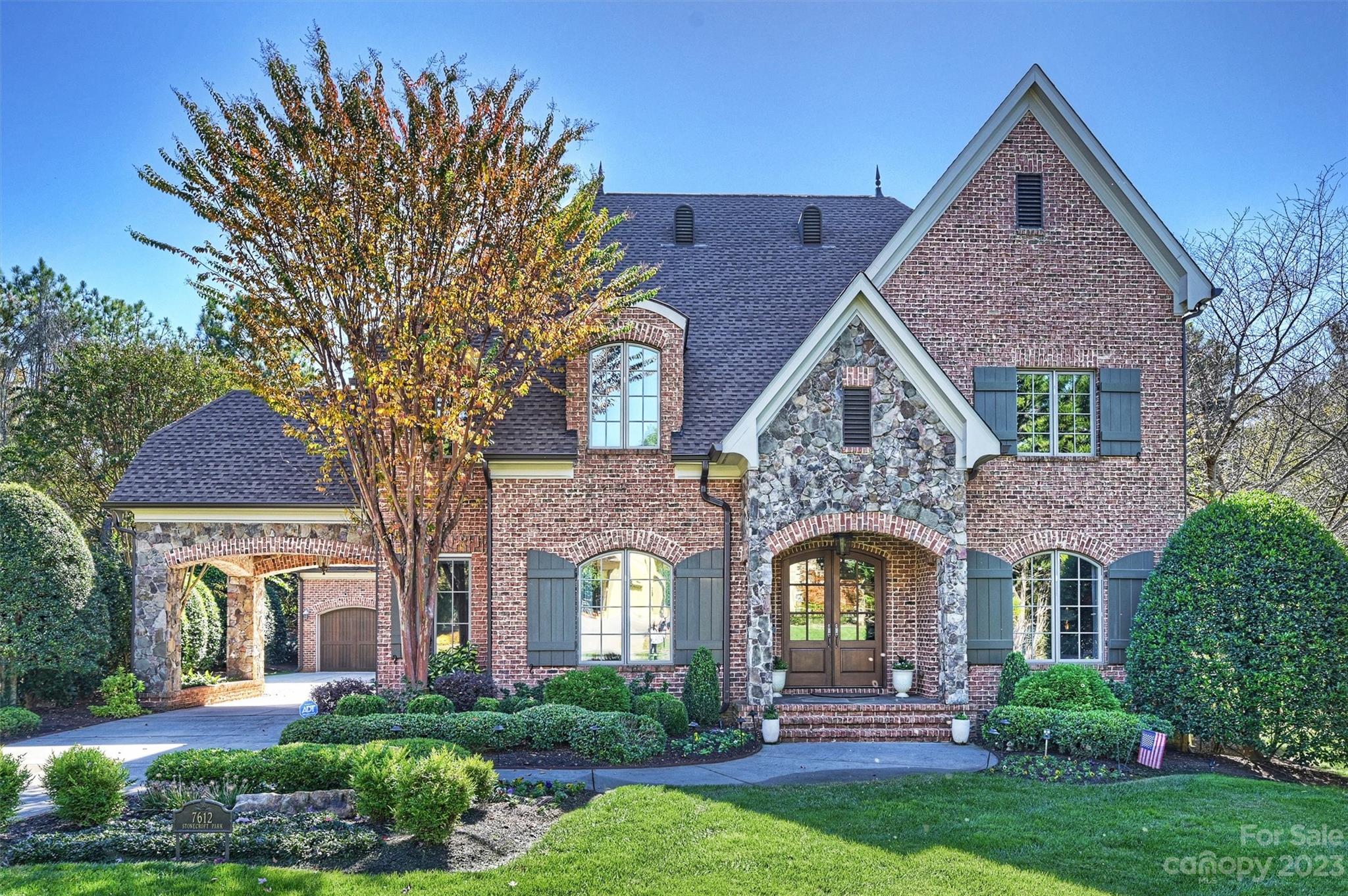 7612 Stonecroft Park Drive Charlotte NC 28226