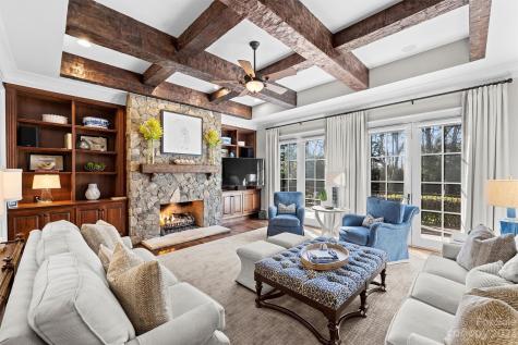 7612 Stonecroft Park Drive Charlotte NC 28226