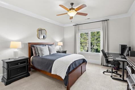 7612 Stonecroft Park Drive Charlotte NC 28226