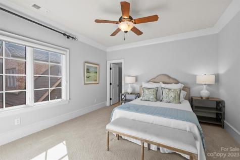 7612 Stonecroft Park Drive Charlotte NC 28226