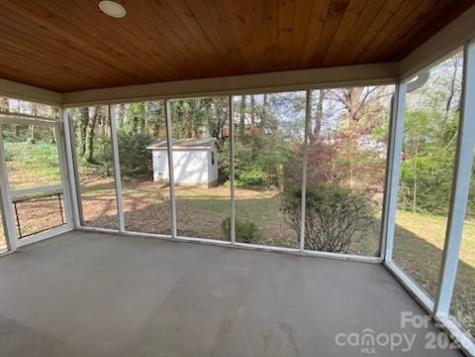 640 Edgewood Drive Wilkesboro NC 28697
