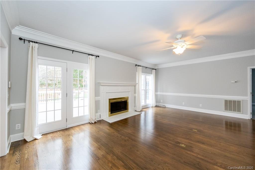 8701 Cahill Lane Charlotte NC 28277