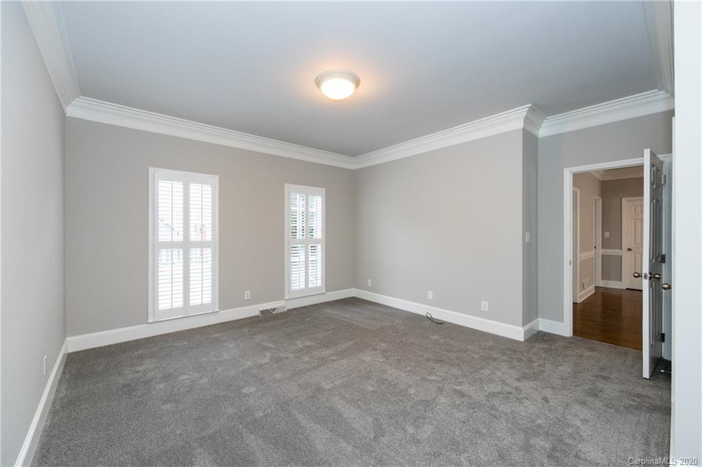 8701 Cahill Lane Charlotte NC 28277