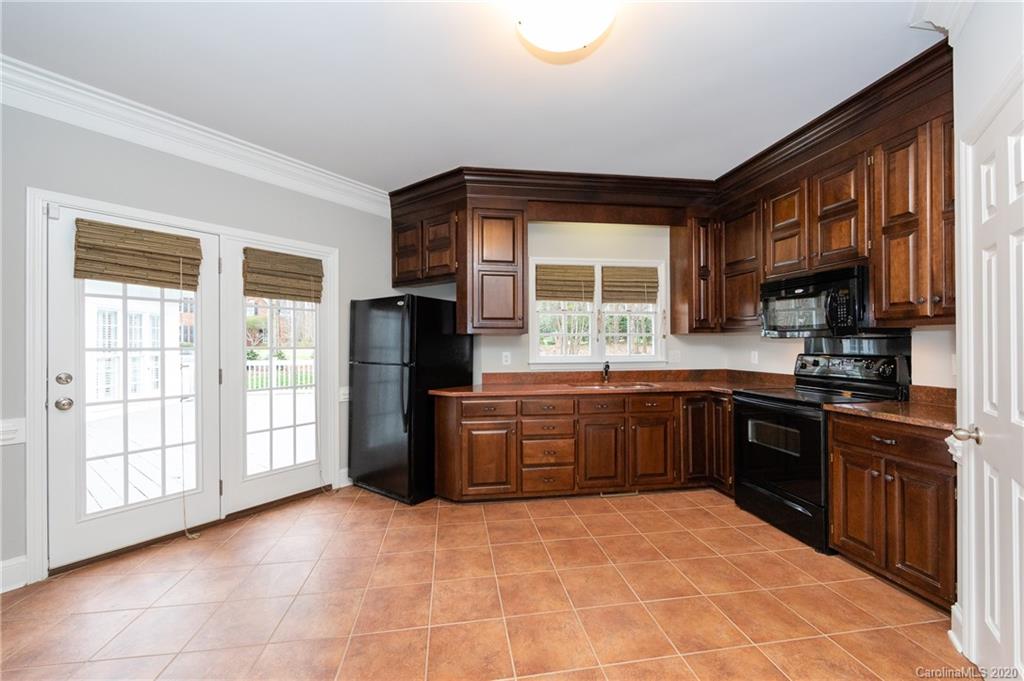 8701 Cahill Lane Charlotte NC 28277