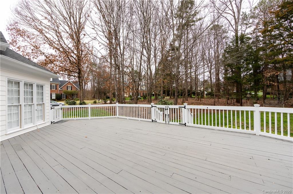 8701 Cahill Lane Charlotte NC 28277