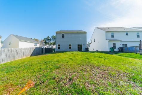 8315 Paw Valley Lane Charlotte NC 28214