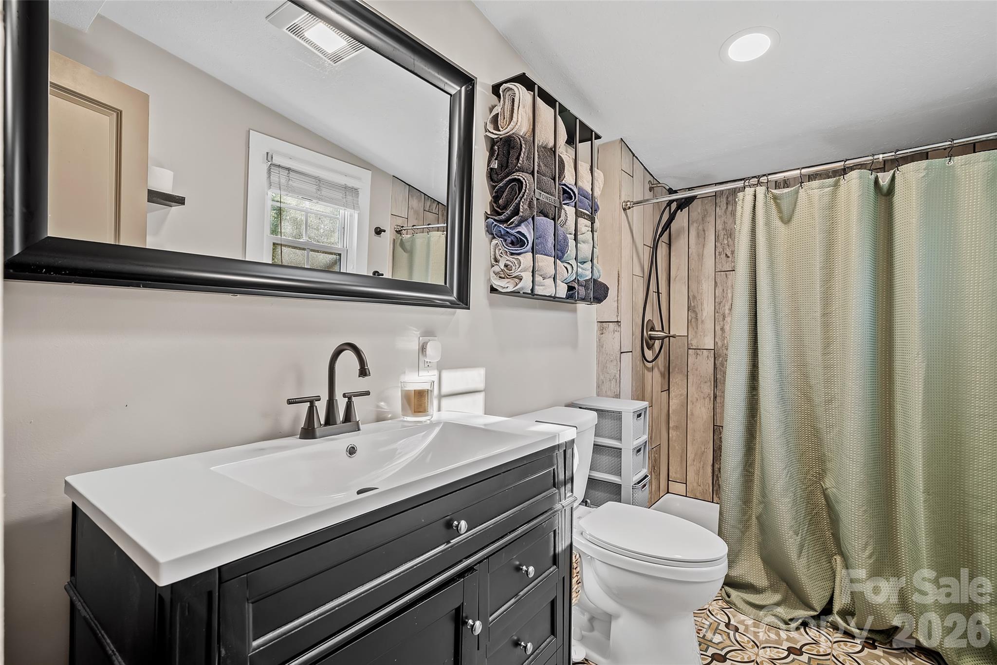294 Timberlane Drive Etowah NC 28729