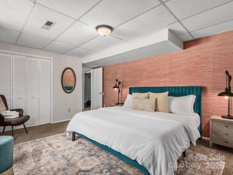 120 Whitney Drive Asheville NC 28806