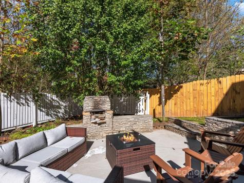 120 Whitney Drive Asheville NC 28806