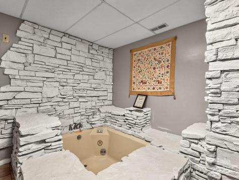 120 Whitney Drive Asheville NC 28806