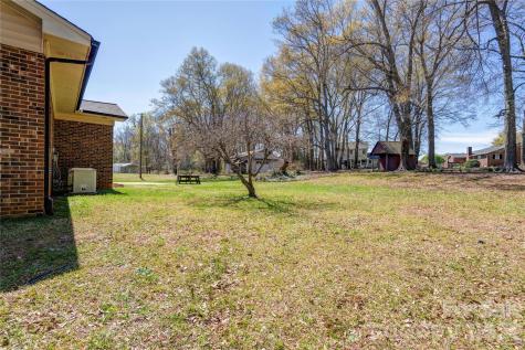 431 N Main Street Shelby NC 28152