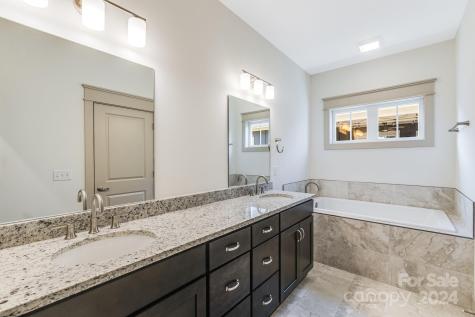 7 Cozy Cottage Way Arden NC 28704