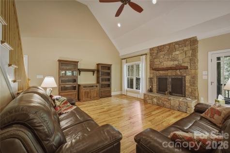 2050 Long Rifle Ridge Road Nebo NC 28761