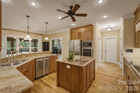 2050 Long Rifle Ridge Road Nebo NC 28761