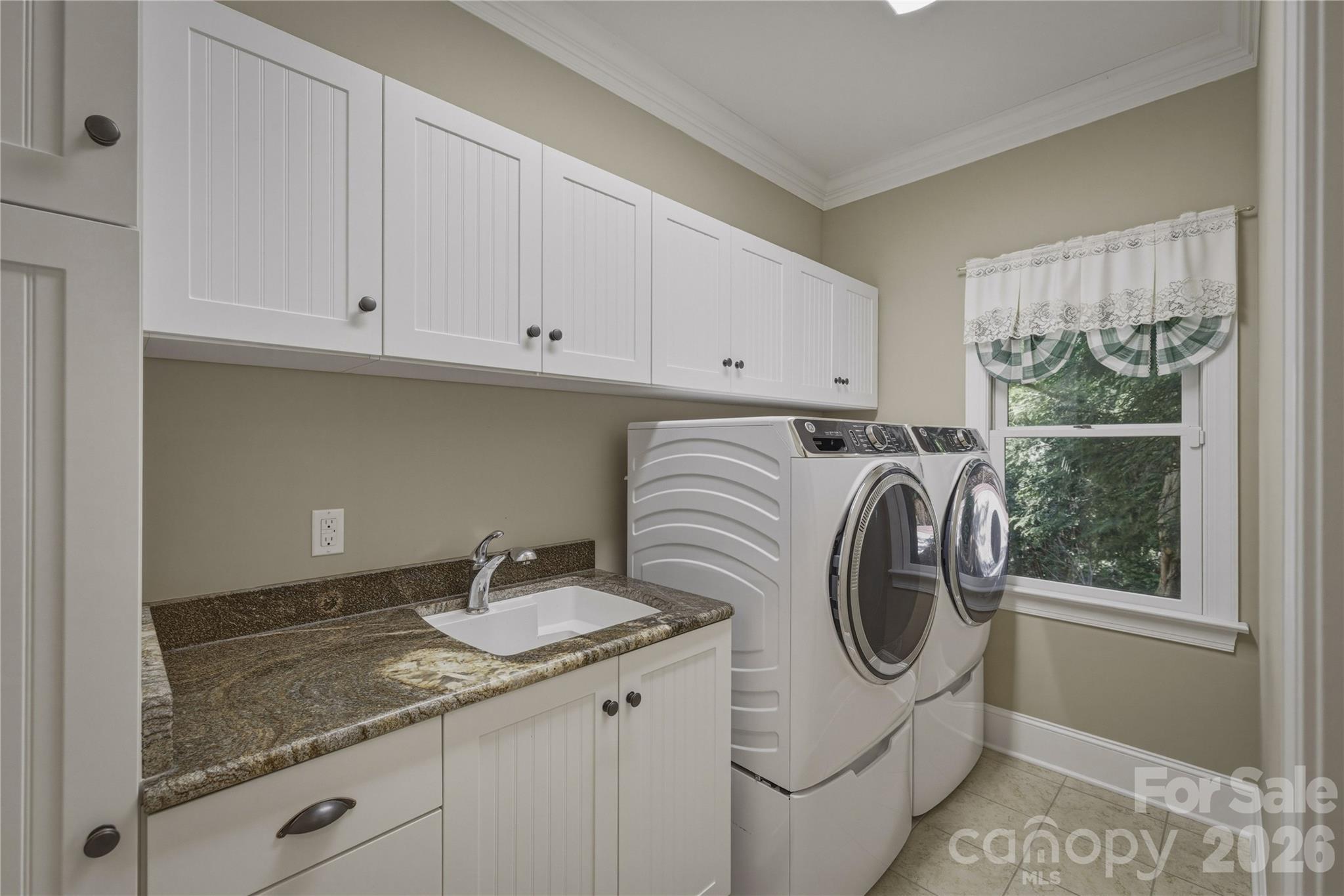 2050 Long Rifle Ridge Road Nebo NC 28761