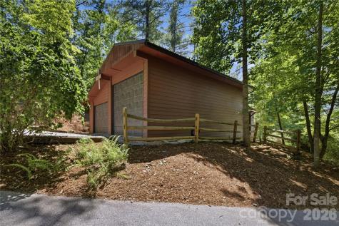 2050 Long Rifle Ridge Road Nebo NC 28761