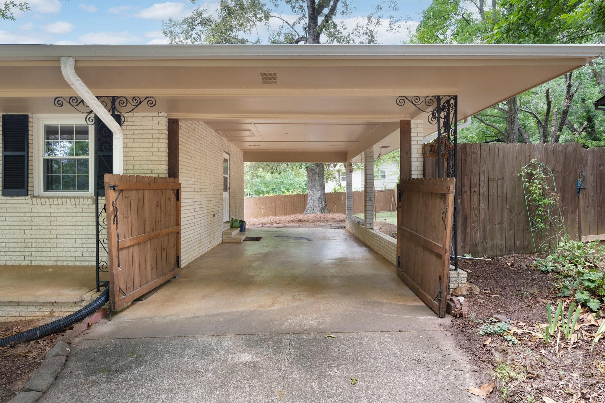 27 Rhododendron Circle Asheville NC 28805