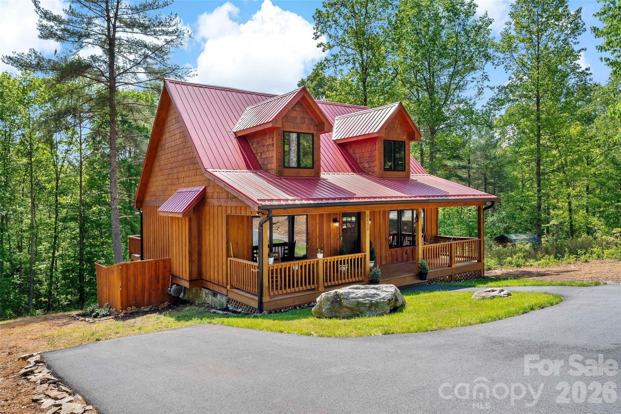 3122 Bear Paw Avenue Valdese NC 28690