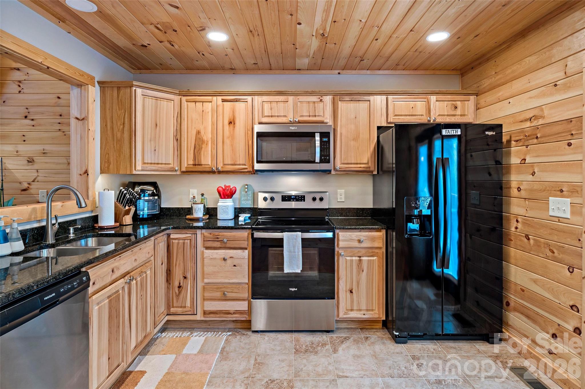 3122 Bear Paw Avenue Valdese NC 28690