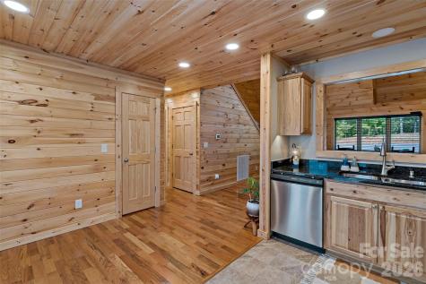 3122 Bear Paw Avenue Valdese NC 28690