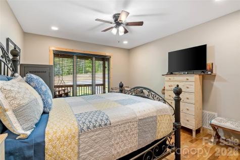 3122 Bear Paw Avenue Valdese NC 28690