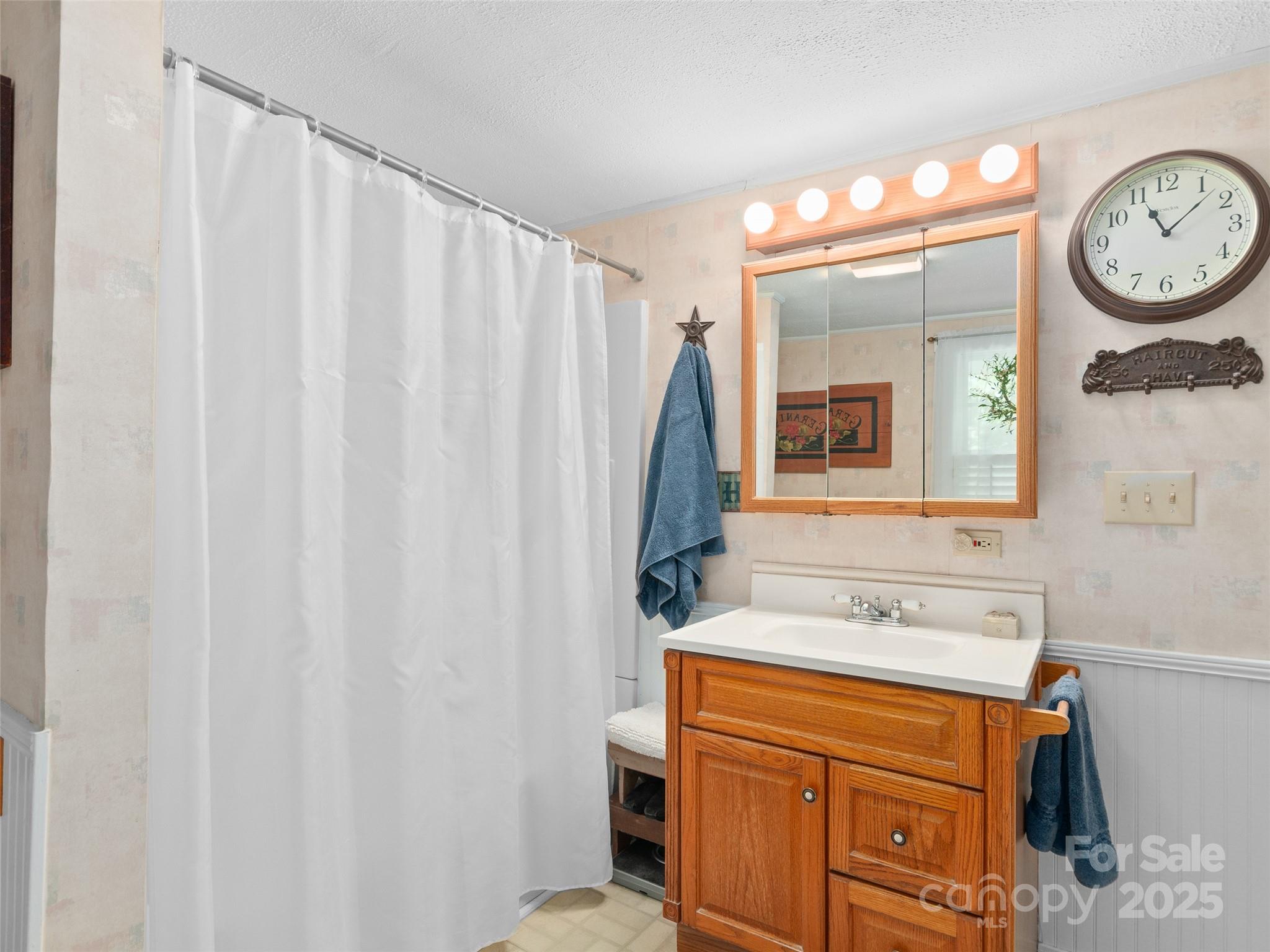 229 Crabtree Mountain Road Canton NC 28716