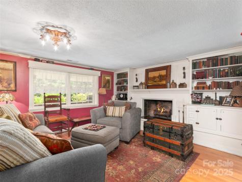 229 Crabtree Mountain Road Canton NC 28716