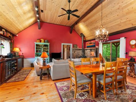 229 Crabtree Mountain Road Canton NC 28716