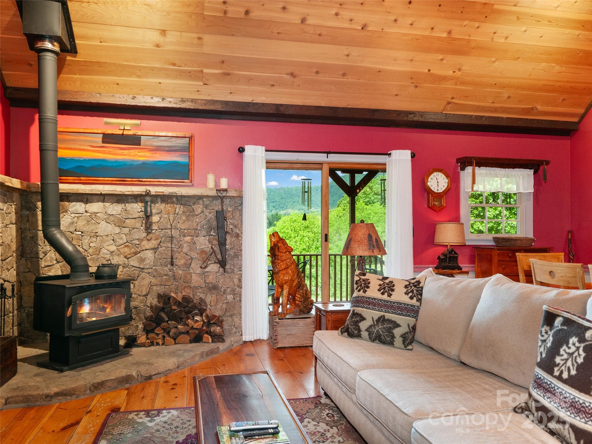 229 Crabtree Mountain Road Canton NC 28716