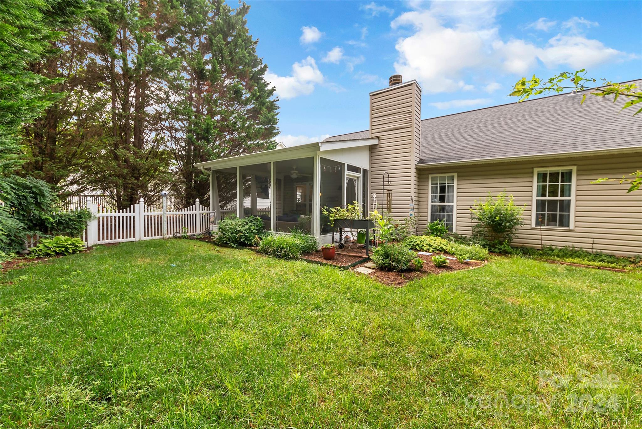 28 Sand Pebble Court Fletcher NC 28732