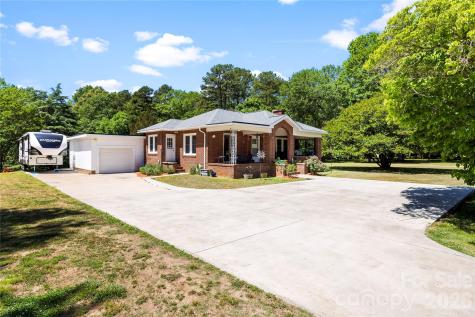 2030 South Point Road Belmont NC 28012