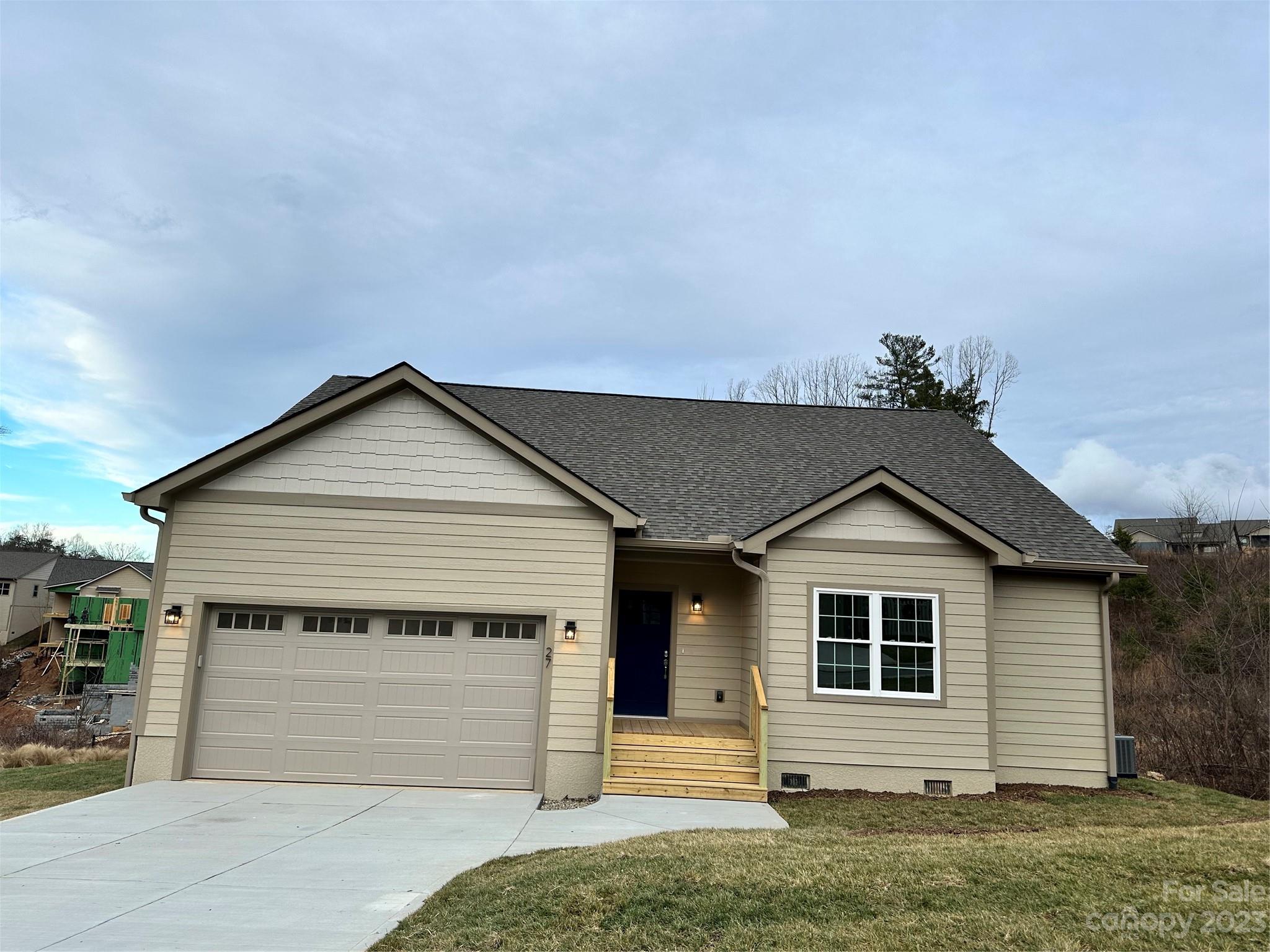 27 Robin Roost Road Weaverville NC 28787