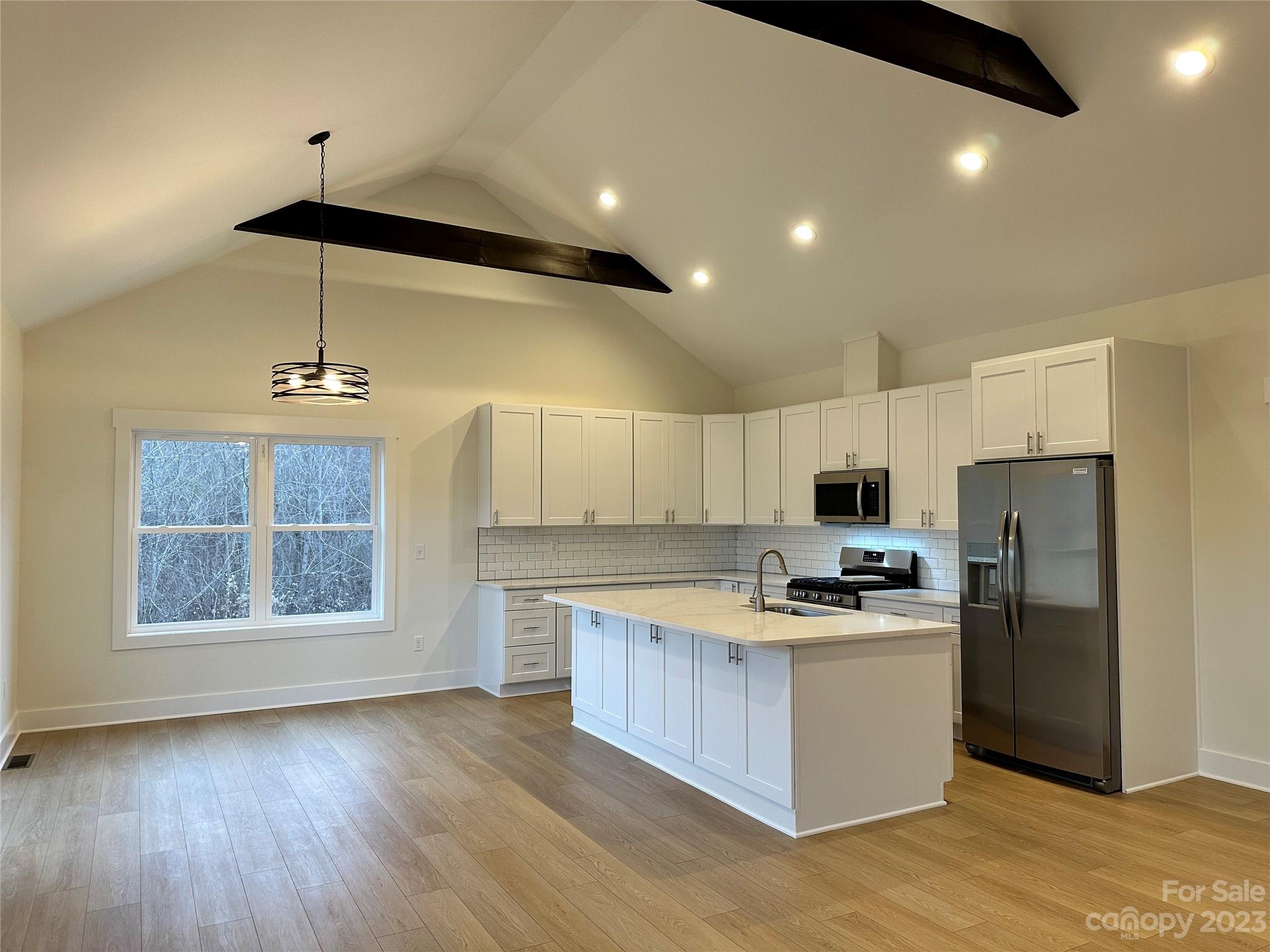 27 Robin Roost Road Weaverville NC 28787